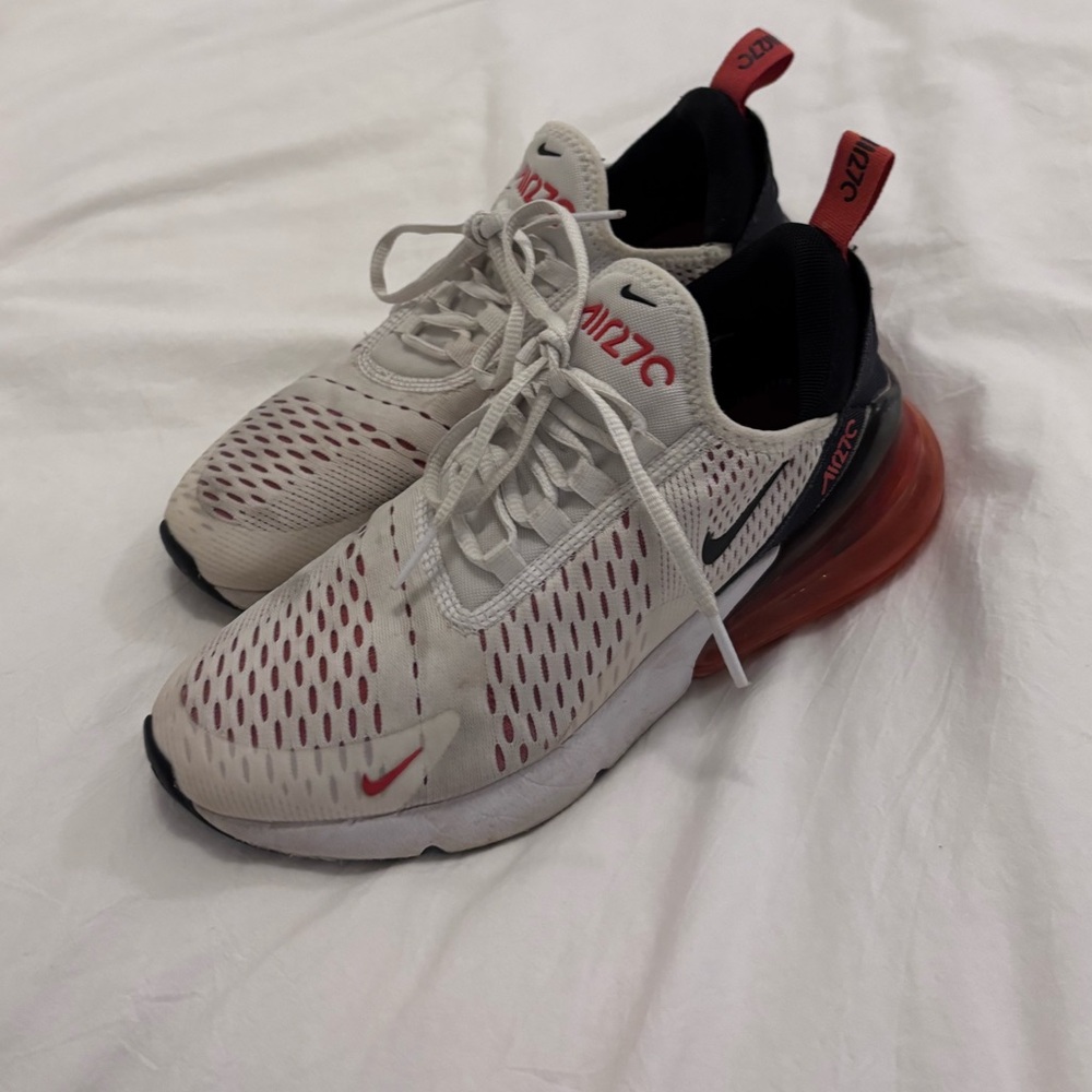 Nike Air Max 270 white and orange Sneakers